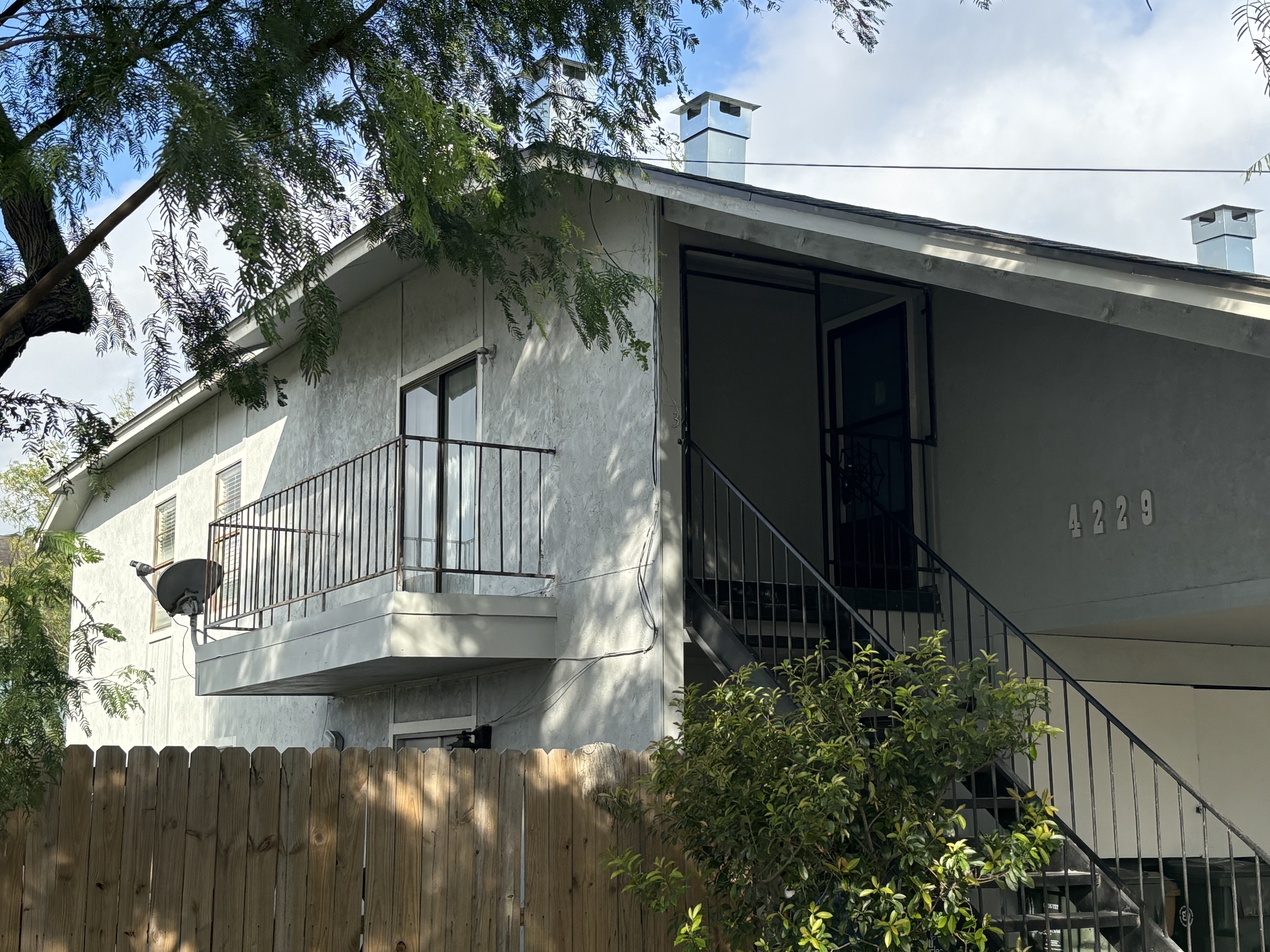 4229 Five Points Rd #1