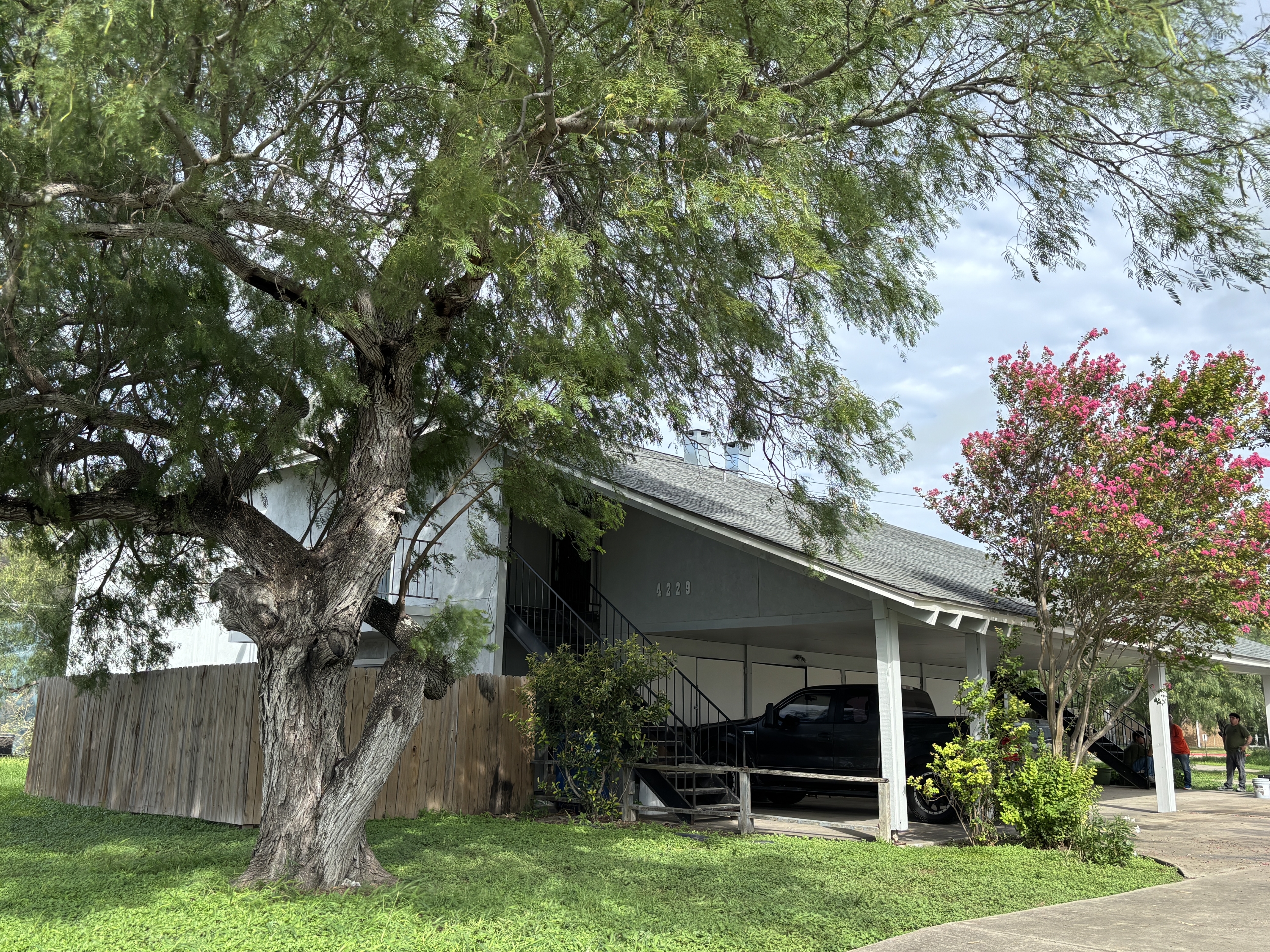 4229 Five Points Rd #3